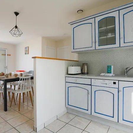 Agreable Maison De Famille Au Phare Des Baleines Saint-Clément-des-Baleines